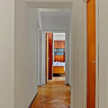 Afi Mall 3 Bedrooms - Perfect For Families Or Groups Appartement Boekarest