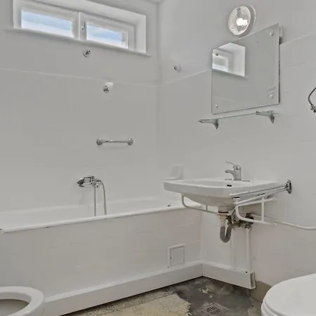 Afi Mall 3 Bedrooms - Perfect For Families Or Groups Bukareszt