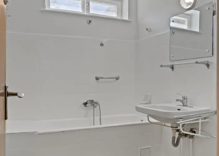 Lägenhet Afi Mall 3 Bedrooms - Perfect For Families Or Groups *