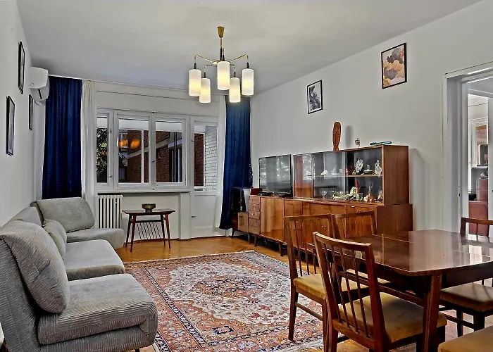 Lägenhet Afi Mall 3 Bedrooms - Perfect For Families Or Groups