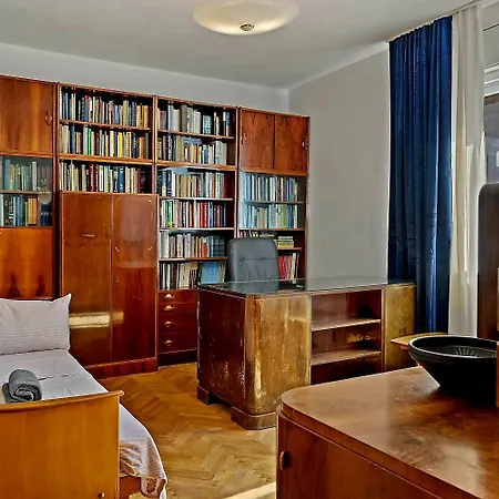 Afi Mall 3 Bedrooms - Perfect For Families Or Groups *